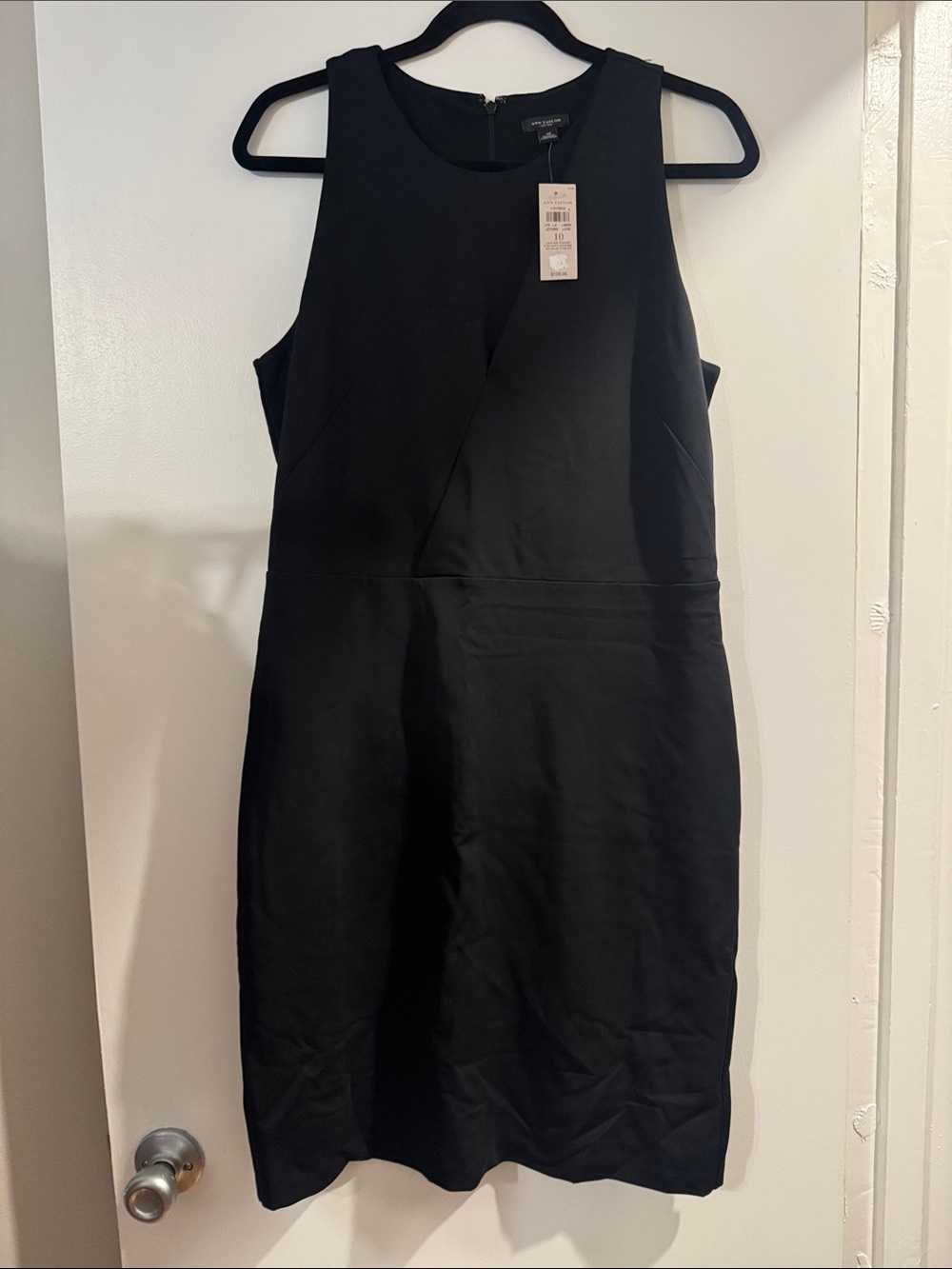 Ann Taylor Black Sleeveless Sheath Dress